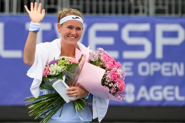 Czech tennis player Marie Bouzkova with a birthday bouquet after her victorious match against Xinyu Gao of China at the WTA, Tennis Damen Livesport Prague Open 2025 on the courts of TK Sparta Prague, in Prague, Czech Republic, on July 21, 2025. (CTKxPhoto MichalxKamaryt) CTKPhotoP2025072103468  CTKPhotoP2025072103468