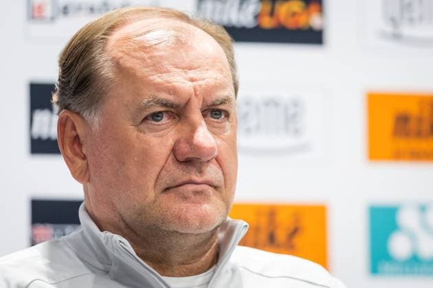 SLOVAN BRATISLAVA - ZRINJSKI MOSTAR Head coach of Slovan Vladimir Weiss sr of Slovan during the press conference, PK, Pressekonferenz ahead of second qualifying round of UEFA Champions League football match between SK Slovan Bratislava and HSK Zrinjski Mostar. Bratislava, Slovakia, July 21, 2025. Copyright: xx 080A3662