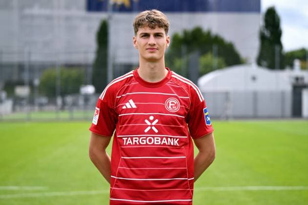 Luca Raimund Fortuna Düsseldorf 2 BL, portrait date 2025 2026