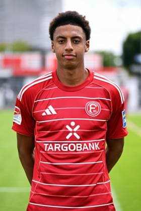 Sima Suso Fortuna Düsseldorf 2 BL, portrait date 2025 2026