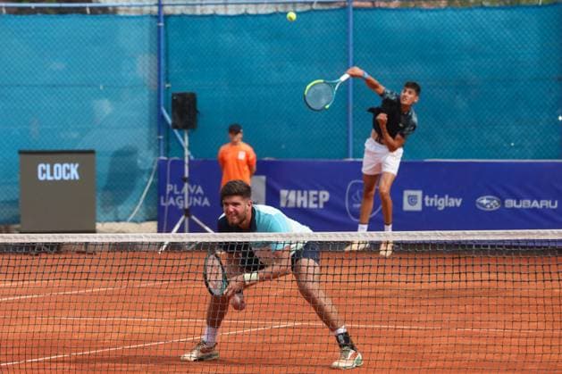 Umag, Croatia, 210725. 35th Plava Laguna Croatia Open Umag. Round of 16 doubles match, Luka Mikrut and Mili Poljicak - George Goldhoff and Gregorie Jacq. Photo: Goran Sebelic CROPIX Copyright: xxGoranxSebelicx mirkut_poljicak08-210725