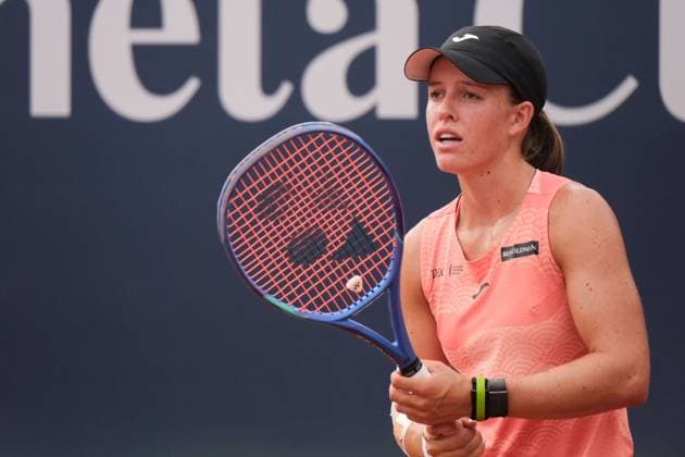 Kaitlin Quevedo in action against Lola Radivojevic during the 36th Palermo Ladies Open at Country Time Club during 36Â° Palermo Ladies Open, International Tennis match in Palermo, Italy, July 21 2025  Copyright: xFedericoxSerra IPAxSportx xipa-agency.netx xx IPA_60700104 IPA_Agency_IPA60700104