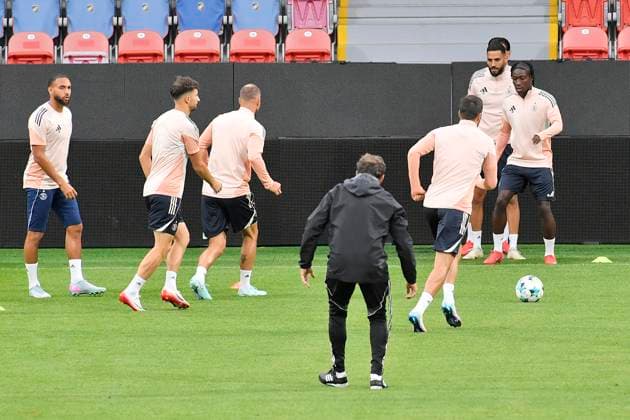 Servette Geneva training session before tomorrow s opening match of the second round of the Champions League Viktoria Plzen vs Servette Geneva, Plzen, July 21, 2025. (CTKxPhoto MiroslavxChaloupka) CTKPhotoP2025072105477  CTKPhotoP2025072105477