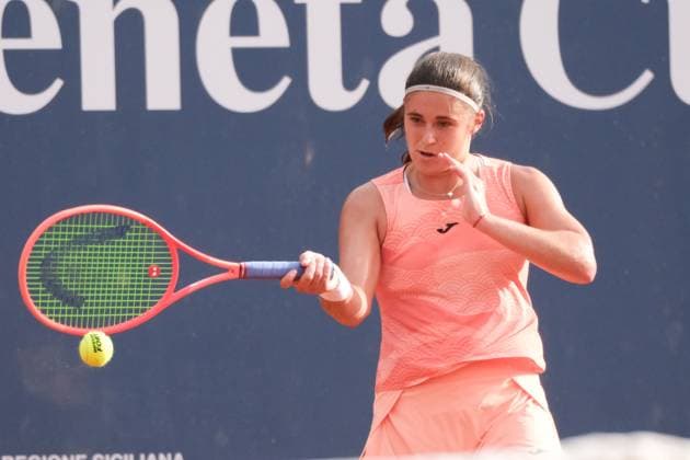 Julia Riera in action against Kathinka von Deichmann during the 36th Palermo Ladies Open at Country Time Club during 36Â° Palermo Ladies Open, International Tennis match in Palermo, Italy, July 21 2025  Copyright: xFedericoxSerra IPAxSportx xipa-agency.netx xx IPA_60703873 IPA_Agency_IPA60703873