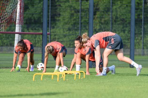 Munich, Germany, July 21st 2025: Players of FC Bayern womens during Training at FC Bayern Campus, Munich, Germany. (Sven Beyrich SPP) Copyright: xSvenxBeyrich SPPx spp-en-SvBe-20250721-D4S_4682