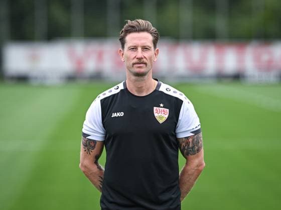 FOOTBALL 1 BUNDESLIGA SEASON 2025 2026 21 07 2025 Photo session at VfB Stuttgart on the training ground Athletics trainer Dr Andre Filipovic