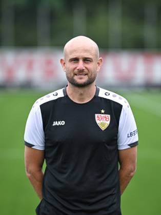 FOOTBALL 1 BUNDESLIGA SEASON 2025 2026 21 07 2025 Photo session at VfB Stuttgart on the training ground Technical trainer Nathaniel Nate Weiss