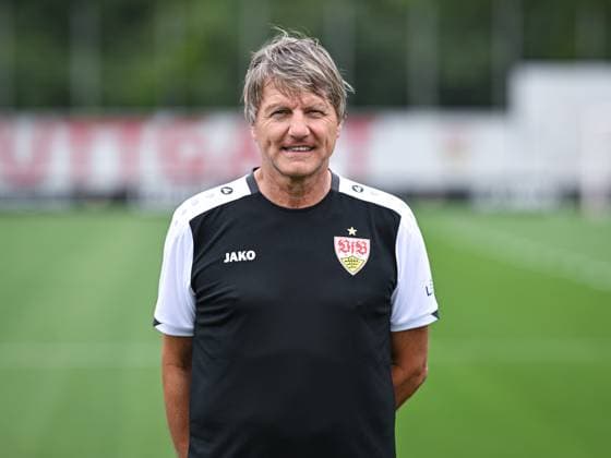 FOOTBALL 1 BUNDESLIGA SEASON 2025 2026 21 07 2025 Photo session at VfB Stuttgart on the training ground Team manager Peter Reichert