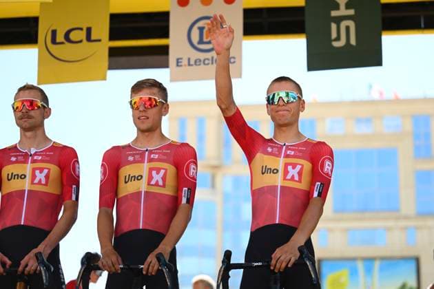 Tour de France 2025 Stage 16 MONT-VENTOUX, FRANCE - JULY 22 : Johannessen Tobias (NOR) of Uno-X Mobility, Johannessen Anders (NOR) of Uno-X Mobility during stage 16 of the 112th edition of Tour de France an UCI World Tour 2.UWT cycling road race stage for Men Elite of 172 km with start in Montpellier and finish in Mont-Ventoux on July 22, 2025 in Mont-Ventoux, France, 22 07 2025 ( Motordriver Kenny Verfaillie - Mont-Ventoux France  Copyright: xVincentxKalutx