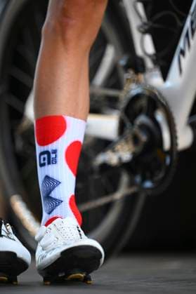 Tour de France 2025 Stage 16 MONT-VENTOUX, FRANCE - JULY 22 : sock of Martinez Lenny (FRA) of Bahrain - Victorious during stage 16 of the 112th edition of Tour de France an UCI World Tour 2.UWT cycling road race stage for Men Elite of 172 km with start in Montpellier and finish in Mont-Ventoux on July 22, 2025 in Mont-Ventoux, France, 22 07 2025 ( Motordriver Kenny Verfaillie - Mont-Ventoux France  Copyright: xVincentxKalutx