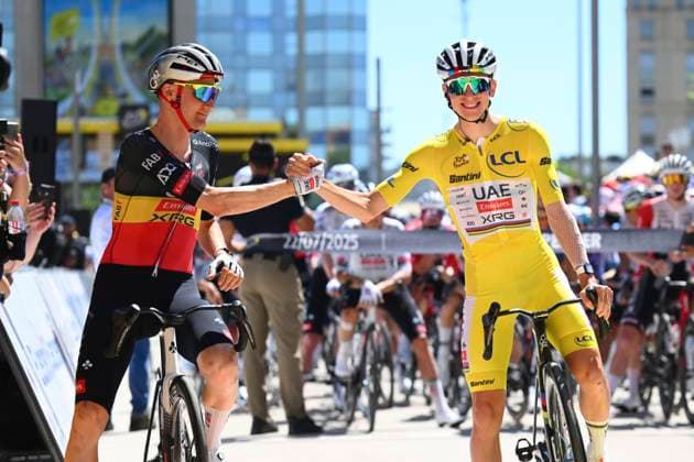 Tour de France 2025 Stage 16 MONT-VENTOUX, FRANCE - JULY 22 : Wellens Tim (BEL) of UAE Team Emirates and Pogacar Tadej (SLO) of UAE Team Emirates during stage 16 of the 112th edition of Tour de France an UCI World Tour 2.UWT cycling road race stage for Men Elite of 172 km with start in Montpellier and finish in Mont-Ventoux on July 22, 2025 in Mont-Ventoux, France, 22 07 2025 ( Motordriver Kenny Verfaillie - Mont-Ventoux France  Copyright: xVincentxKalutx