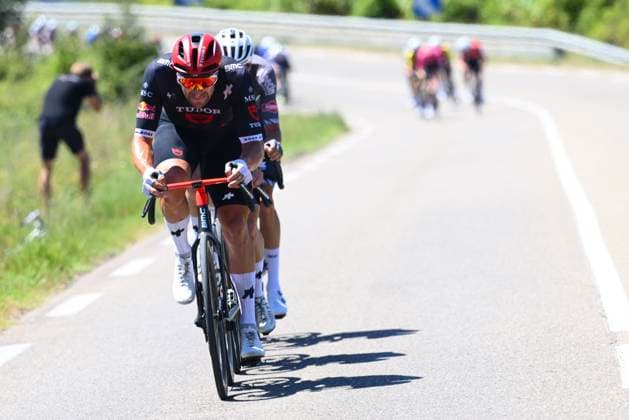 Tour de France 2025 Stage 16 MONT-VENTOUX, FRANCE - JULY 22 : Hirschi Marc (SUI) of Tudor Pro Cycling Team, Haller Marco (AUT) of Tudor Pro Cycling Team, Meurisse Xandro (BEL) of Alpecin - Deceuninck during stage 16 of the 112th edition of Tour de France an UCI World Tour 2.UWT cycling road race stage for Men Elite of 172 km with start in Montpellier and finish in Mont-Ventoux on July 22, 2025 in Mont-Ventoux, France, 22 07 2025 ( Motordriver Kenny Verfaillie - Mont-Ventoux France  Copyright: xVincentxKalutx