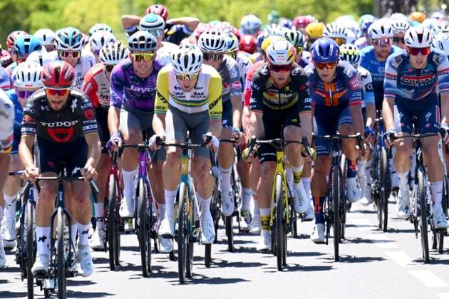 Tour de France 2025 Stage 16 MONT-VENTOUX, FRANCE - JULY 22 : Van Aert Wout (BEL) of Team Visma Lease a Bike during stage 16 of the 112th edition of Tour de France an UCI World Tour 2.UWT cycling road race stage for Men Elite of 172 km with start in Montpellier and finish in Mont-Ventoux on July 22, 2025 in Mont-Ventoux, France, 22 07 2025 ( Motordriver Kenny Verfaillie - Mont-Ventoux France  Copyright: xVincentxKalutx