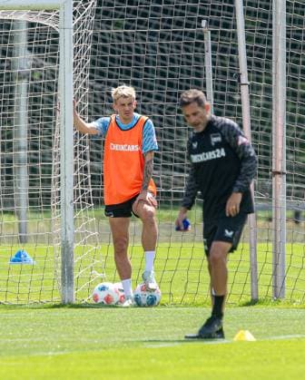 Football, Men, Season 2025 26, 2 Bundesliga, Hertha BSC, Training, v l Dawid Kownacki Hertha BSC , Coach Stefan Leitl Hertha BSC , 22 07 2025, Copyright: xSebastianxRäppold MatthiasxKochx