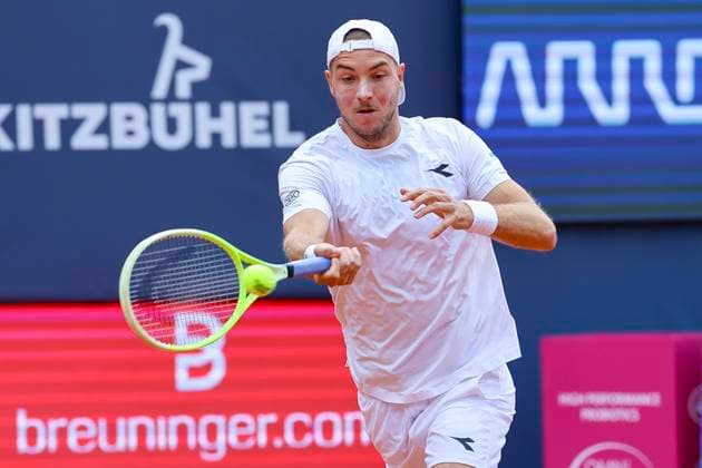 Jan Lennard Struff Germany controls the ball, ATP 250 Tournament, Generali Open Kitzbuhel, Tennis stadium at Kapserfeld, July 22, 2025 in Kitzbuehel, Austria Photo by Marco Steinbrenner DeFodi Images Jan Lennard Struff Germany controls the ball, ATP 250 Tournament, Generali Open Kitzbuhel, Tennis stadium at Kapserfeld, July 22, 2025 in Kitzbuehel, Austria Photo by Marco Steinbrenner DeFodi Images