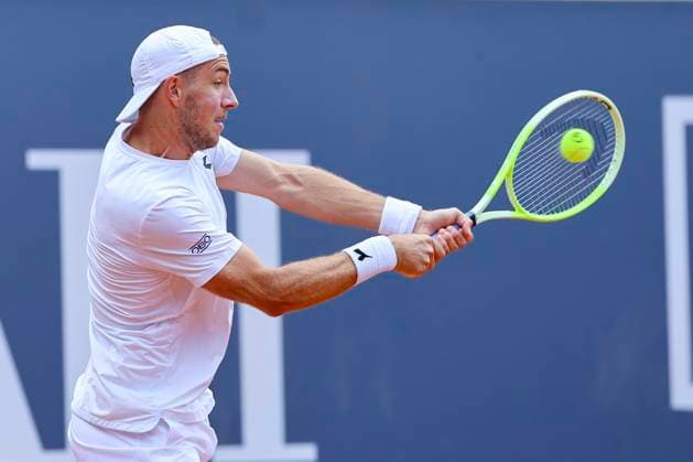 Jan Lennard Struff Germany controls the ball, ATP 250 Tournament, Generali Open Kitzbuhel, Tennis stadium at Kapserfeld, July 22, 2025 in Kitzbuehel, Austria Photo by Marco Steinbrenner DeFodi Images Jan Lennard Struff Germany controls the ball, ATP 250 Tournament, Generali Open Kitzbuhel, Tennis stadium at Kapserfeld, July 22, 2025 in Kitzbuehel, Austria Photo by Marco Steinbrenner DeFodi Images