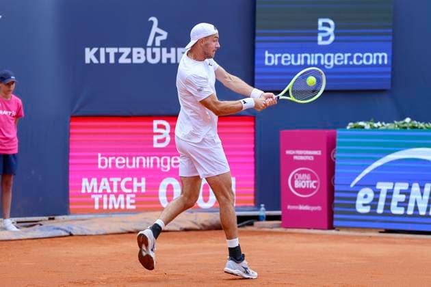 Jan Lennard Struff Germany controls the ball, ATP 250 Tournament, Generali Open Kitzbuhel, Tennis stadium at Kapserfeld, July 22, 2025 in Kitzbuehel, Austria Photo by Marco Steinbrenner DeFodi Images Jan Lennard Struff Germany controls the ball, ATP 250 Tournament, Generali Open Kitzbuhel, Tennis stadium at Kapserfeld, July 22, 2025 in Kitzbuehel, Austria Photo by Marco Steinbrenner DeFodi Images
