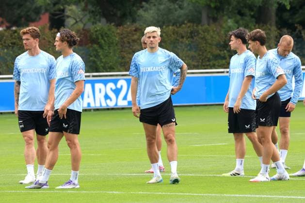 DEU, DFL, 2 FBL Hertha BSC, Training, 22 07 2025, Sportforum, Berlin, DEU, DFL, 2 FBL Hertha BSC, Training, im Bild Dawid Kownacki Hertha BSC Berlin 9 , Hertha Spielerkreis DFL regulations prohibit any use of Photographs as image sequences and or quasi video nordphotoxGmbHx xEngler nph00076