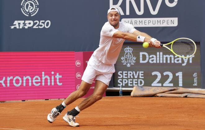 TENNIS - ATP, Tennis Herren Generali Open 2025 KITZBUEHEL,AUSTRIA,22.JUL.25 - TENNIS - ATP World Tour, Generali Open. Image shows Jan-Lennard Struff (GER).  GEPAxpictures xMatthiasxHauer