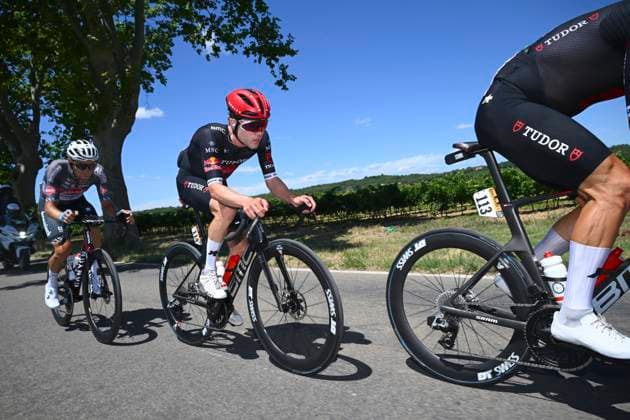 Tour de France 2025 Stage 16 MONT-VENTOUX, FRANCE - JULY 22 : Haller Marco (AUT) of Tudor Pro Cycling Team, Hirschi Marc (SUI) of Tudor Pro Cycling Team, Meurisse Xandro (BEL) of Alpecin - Deceuninck during stage 16 of the 112th edition of Tour de France an UCI World Tour 2.UWT cycling road race stage for Men Elite of 172 km with start in Montpellier and finish in Mont-Ventoux on July 22, 2025 in Mont-Ventoux, France, 22 07 2025 ( Motordriver Kenny Verfaillie - Mont-Ventoux France  Copyright: xVincentxKalutx
