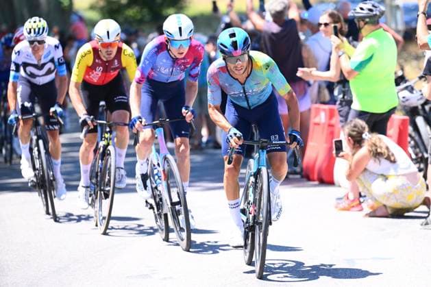 Tour de France 2025 Stage 16 MONT-VENTOUX, FRANCE - JULY 22 : Velasco Simone (ITA) of XDS Astana Team during stage 16 of the 112th edition of Tour de France an UCI World Tour 2.UWT cycling road race stage for Men Elite of 172 km with start in Montpellier and finish in Mont-Ventoux on July 22, 2025 in Mont-Ventoux, France, 22 07 2025 ( Motordriver Kenny Verfaillie - Mont-Ventoux France  Copyright: xVincentxKalutx