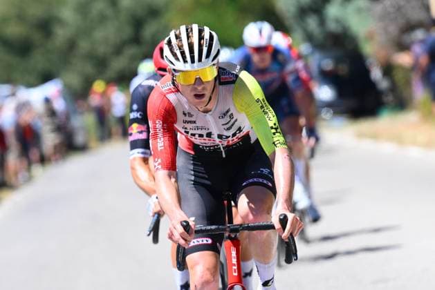 Tour de France 2025 Stage 16 MONT-VENTOUX, FRANCE - JULY 22 : Barre Louis (FRA) of Intermarche - Wanty during stage 16 of the 112th edition of Tour de France an UCI World Tour 2.UWT cycling road race stage for Men Elite of 172 km with start in Montpellier and finish in Mont-Ventoux on July 22, 2025 in Mont-Ventoux, France, 22 07 2025 ( Motordriver Kenny Verfaillie - Mont-Ventoux France  Copyright: xVincentxKalutx