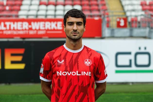 Mahir Emreli 1 FC Kaiserslautern , 1 FC Kaiserslautern, player portraits, Football, 2 Bundesliga, Season 2025 2026, 22 07 2025 1 FC Kaiserslautern, player portraits, Football, 2 Bundesliga, Season 2025 2026, 22 07 2025 Kaiserslautern Copyright: xEibner-Pressefoto AlexanderxNeisx EP_ANS