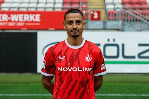 Kenny Prince Redondo 1 FC Kaiserslautern , 1 FC Kaiserslautern, player portraits, Football, 2 Bundesliga, Season 2025 2026, 22 07 2025 1 FC Kaiserslautern, player portraits, Football, 2 Bundesliga, Season 2025 2026, 22 07 2025 Kaiserslautern Copyright: xEibner-Pressefoto AlexanderxNeisx EP_ANS