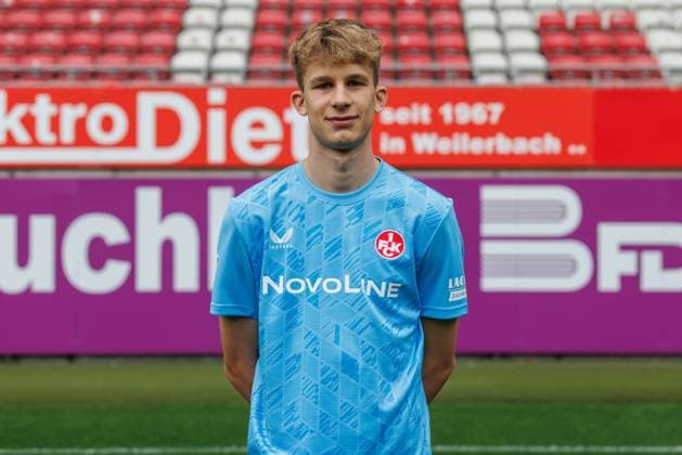 Fabian Heck 1 FC Kaiserslautern , 1 FC Kaiserslautern, player portraits, Football, 2 Bundesliga, Season 2025 2026, 22 07 2025 1 FC Kaiserslautern, player portraits, Football, 2 Bundesliga, Season 2025 2026, 22 07 2025 Kaiserslautern Copyright: xEibner-Pressefoto AlexanderxNeisx EP_ANS