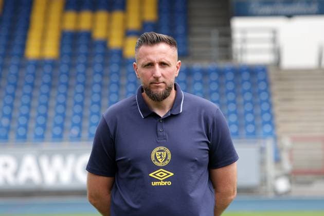 Jasmin Fejzic Goalkeeper coach Eintracht Braunschweig 2 BL, portrait date 2025 2026