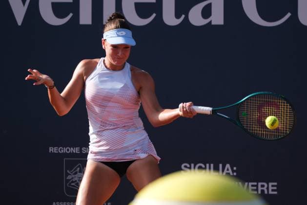 Darja Semenistaja in action against Julie Niemeyer during the 36th Palermo Ladies Open at Country Time Club during 36Â° Palermo Ladies Open, International Tennis match in Palermo, Italy, July 22 2025  Copyright: xFedericoxSerra IPAxSportx xipa-agency.netx xx IPA_60753235 IPA_Agency_IPA60753235