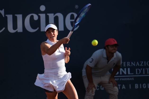 Miriam Bulgaru in action against Simona Waltert during the 36th Palermo Ladies Open at Country Time Club during 36Â° Palermo Ladies Open, International Tennis match in Palermo, Italy, July 22 2025  Copyright: xFedericoxSerra IPAxSportx xipa-agency.netx xx IPA_60753629 IPA_Agency_IPA60753629