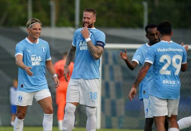 UEFA, UEFA Champions League, Champions League qualifying, soccer, football, RFS, Malmo FF Pontus Jansson centre, Otto Rosengren, left, and Sead Haksabanovic react during UEFA Champions League second qualifying round first leg soccer match between Latvia™s RFS and Sweden™s Malmo FF in Riga, Latvia, 22.07.2025. Riga Latvia Copyright: xRomanxKoksarovx RKO08716.JPG