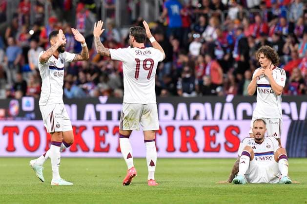 Fottball players of Servette Geneva celebrate victory after the European League 2nd qualifying round opening match Viktoria Plzen vs Servette Geneva in Plzen, Czech Republic, July 22, 2025. (CTKxPhoto MiroslavxChaloupka) CTKPhotoP2025072207364  CTKPhotoP2025072207364
