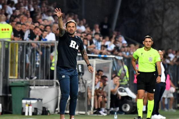 Rijeka, Croatia, July 22th 2025: Radomir Djalovic head coach of Rijeka (L) during the UEFA Champions League, Second qualifying round, 1st leg, match between Rijeka (Croatia) and Ludogorets (Bulgaria) at Stadium Rujevica, Rijeka, Croatia. (Natasa Kupljenik SPP) Copyright: xNatasaxKupljenikx xSPPx SPP_1027384