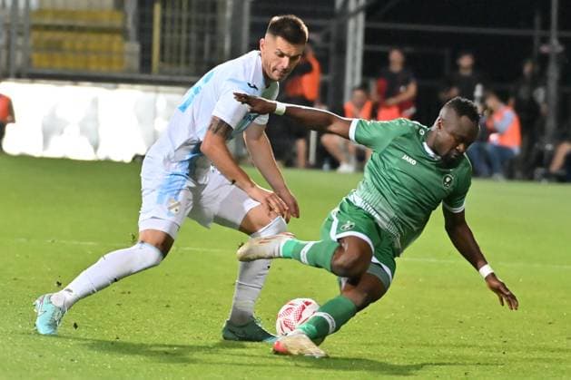 Rijeka, Croatia, July 22th 2025: Olivier Verdon of Ludogorets (R) in action against Mladen Devetak of Rijeka (L) during the UEFA Champions League, Second qualifying round, 1st leg, match between Rijeka (Croatia) and Ludogorets (Bulgaria) at Stadium Rujevica, Rijeka, Croatia. (Igor Kupljenik SPP) Copyright: xIgorxKupljenikx xSPPx SPP_1027570