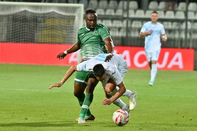 Rijeka, Croatia, July 22th 2025: Luka Menalo of Rijeka (R) in action against Olivier Verdon of Ludogorets (L) during the UEFA Champions League, Second qualifying round, 1st leg, match between Rijeka (Croatia) and Ludogorets (Bulgaria) at Stadium Rujevica, Rijeka, Croatia. (Igor Kupljenik SPP) Copyright: xIgorxKupljenikx xSPPx SPP_1027576
