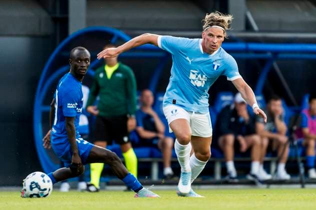 250722 Jens Stryger Larsen of Malmö FF and Mor Talla of FK RFS during the UEFA Champions League qualifier football match between FK RFS and Malmö FF on July 22, 2025 in Riga Photo Christian Örnberg BILDBYRAN COP 166 CO0590 fotboll football soccer fotball uefa champions league qualifiers champions league fk rfs malmö ff bbeng  Copyright: CHRISTIANxÖRNBERG BB250722CO112