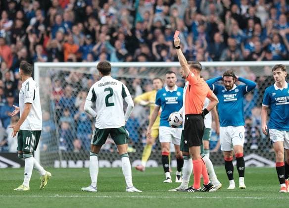 UK: Rangers v Panathinaikos, UEFA Champions League second qualifying round at Ibrox Stadium, Glasgow, Scotland on 22 July 2025: Pictured: Referee Donatas Rumsas (LTU) shows Giorgos Vagiannidis (Panathinaikos) the red card Glasgow Ibrox Stadium Scotland Copyright: xAlexxToddx