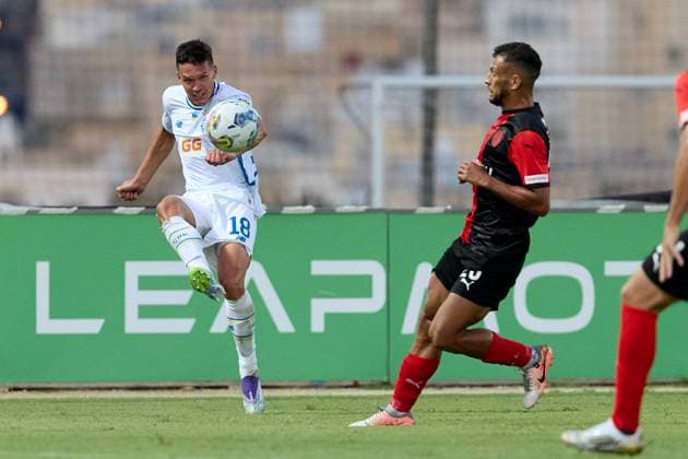 Oleksandr Tymchyk of Dynamo Kyiv is in action during the UEFA Champions League Second qualifying round, 1st leg soccer match between Hamrun Spartans FC and FC Dynamo Kyiv at the Tony Bezzina Stadium, in Paola, Malta, on 22 July 2025. UEFA Champions League - Hamrun Spartans FC v FC Dynamo Kyev