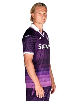 RSC Anderlecht Media Activities 22 07 2025 NEERPEDE, BELGIUM - JULY 22 : Dolberg Kasper forward of RSC Anderlecht pictured during a photoshoot during the RSC Anderlecht mediaday ahead of the Jupiler Pro League 2025-2026 season on July 22, 2025 in Neerpede, Belgium, 22 07 2025  Copyright: xTomasxSiskx