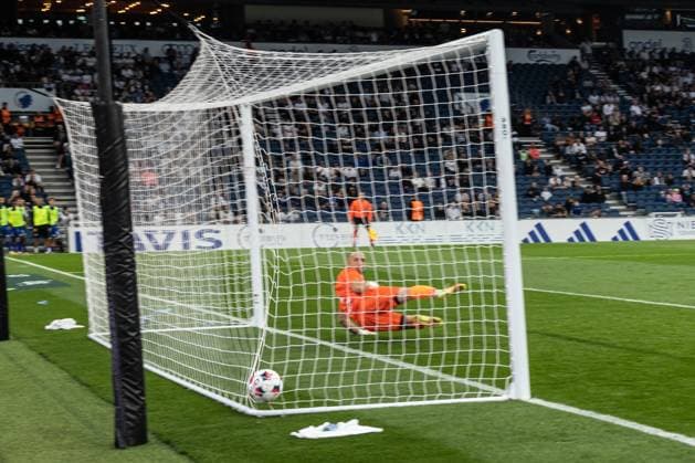 July 22, 2025, Copenhagen, Denmark: Goalkeeper Faton Maloku of FC Drita in action during the UEFA Champions League 2025 26 Second Qualifying Round match between F.C. Copenhagen and FC Drita at Parken Stadium. Final score: F.C. Copenhagen 2:0 FC Drita. Copenhagen Denmark - ZUMAs197 20250722_aaa_s197_170 Copyright: xKristianxTuxenxLadegaardxBergx