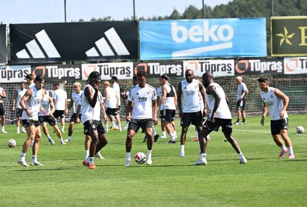 Football, EL, Besiktas Istanbul, Training
