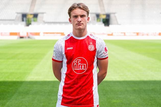Nicolai Schulte Kellinghaus Rot Weiss Essen 3 Liga, Porträttermin 2025 2026, 22 07 2025 Nordrhein Westfahlen Germany