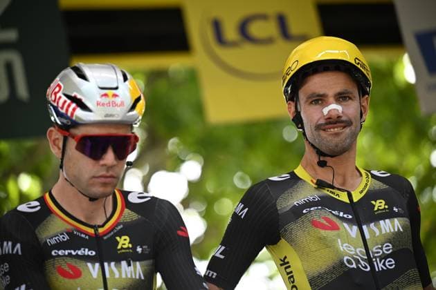 Belgian Wout van Aert of Team Visma-Lease a Bike and Belgian Victor Campenaerts of Team Visma-Lease a Bike pictured before stage 17 of the 2025 Tour de France cycling race, from Bollene to Valence (161km), on Wednesday 23 July 2025 in France. The 112th edition of the Tour de France starts on Saturday 5 July in Lille, France, and will finish in Paris, France on the 27th of July. JASPERxJACOBS  x129850140x