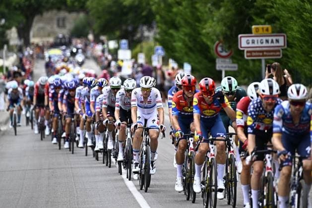 Belgian Tim Merlier of Soudal Quick-Step pictured in action in the pack during stage 17 of the 2025 Tour de France cycling race, from Bollene to Valence (161km), on Wednesday 23 July 2025 in France. The 112th edition of the Tour de France starts on Saturday 5 July in Lille, France, and will finish in Paris, France on the 27th of July. JASPERxJACOBS  x129851614x