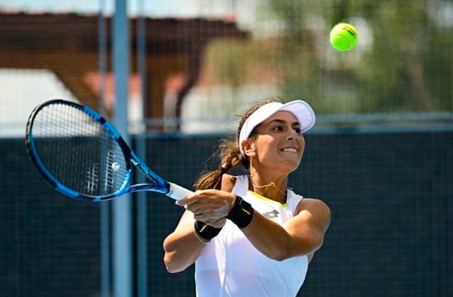 Lucrezia Stefanini of Italy playes against Czech tennis player Marie Bouzkova at the WTA, Tennis Damen Livesport Prague Open 2025 on the courts of TK Sparta Prague, in Prague, Czech Republic, on July 23, 2025. (CTKxPhoto RomanxVondrous) CTKPhotoP2025072304921  CTKPhotoP2025072304921