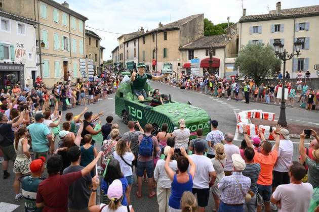 Tour de France 2025 Stage 17 VALENCE, FRANCE - JULY 23 : illustration picture publicity caravan during stage 17 of the 112th edition of Tour de France an UCI World Tour 2.UWT cycling road race stage for Men Elite of 161 km with start in Bollene and finish in Valence on July 23, 2025 in Valence, France, 23 07 2025 ( Motordriver Kenny Verfaillie - Valence France  Copyright: xVincentxKalutx
