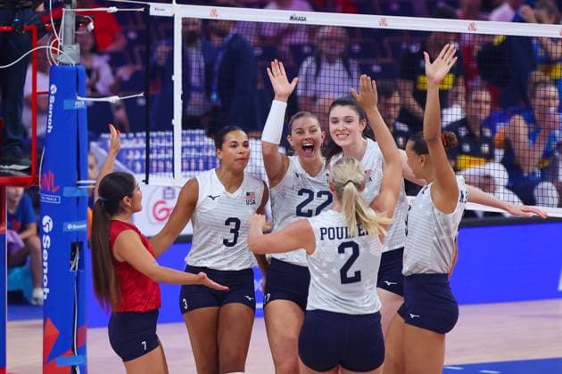 LODZ 23.07.2025 SIATKOWKA KOBIET LIGA NARODOW 2025 - MECZ CWIERCFINALOWY: WLOCHY - USA --- WOMENS VOLLEYBALL NATIONS LEAGUE 2025 FINALS - QUARTERFINAL MATCH IN LODZ: ITALY - USA AVERY SKINNER SARAH FRANKLIN DANA RETTKE FOT. ANNA KLEPACZKO FOTOPYK NEWSPIX.PL --- newspix.pl 