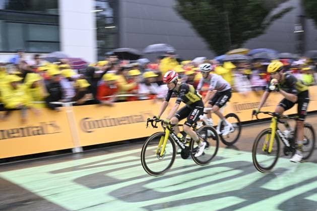 Danish Jonas Vingegaard Hansen of Team Visma-Lease a Bike crosses the finish line of stage 17 of the 2025 Tour de France cycling race, from Bollene to Valence (161km), on Wednesday 23 July 2025 in France. The 112th edition of the Tour de France starts on Saturday 5 July in Lille, France, and will finish in Paris, France on the 27th of July. JASPERxJACOBS  x129865565x
